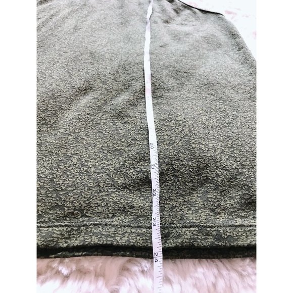 Good Condition | GAPfit Halter Neck Olive Green Tank | Size Medium | Altered - Picture 10 of 11